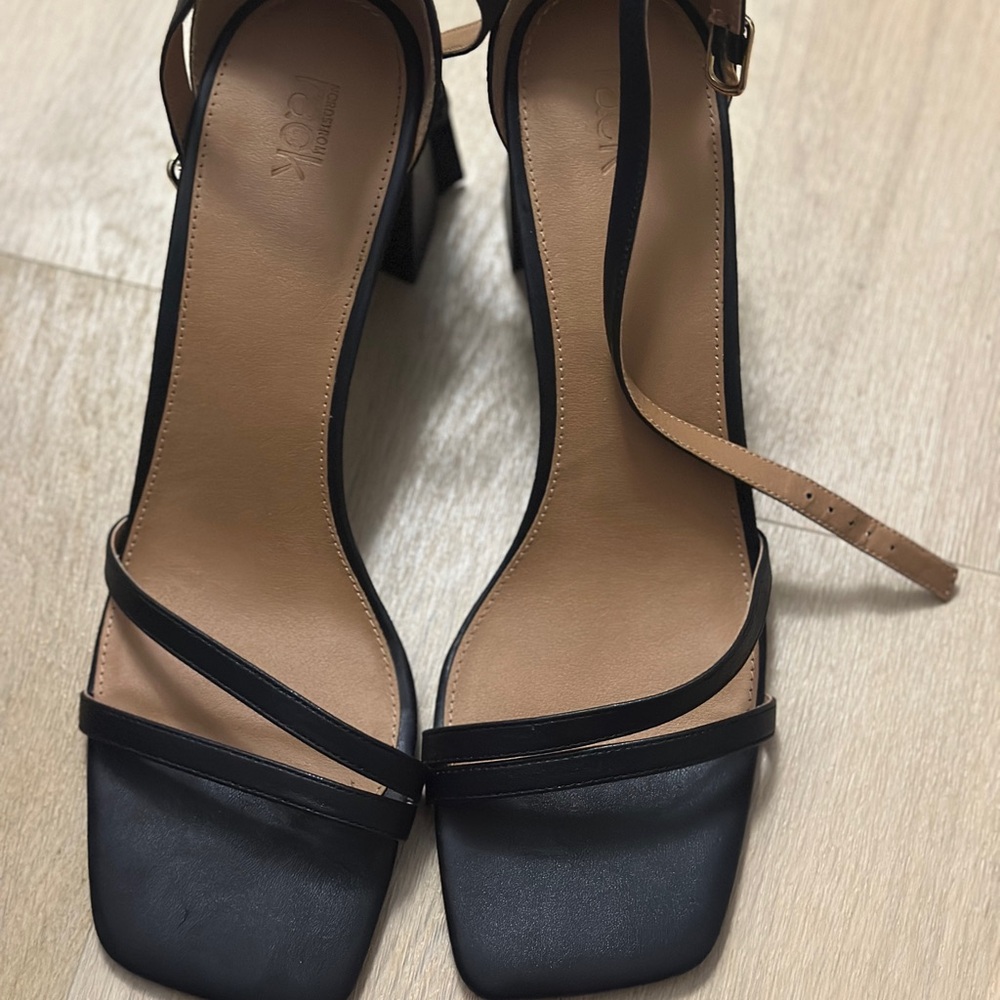 Nordstrom Rack Black and Tan Stiletto Heels